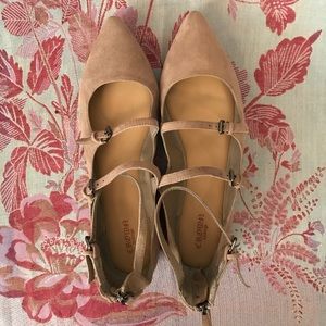 Nude strappy flats